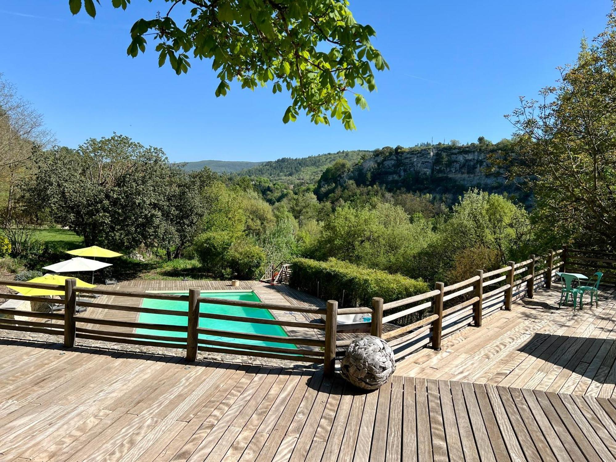 Gite Nature En Luberon Cereste Luaran gambar